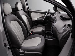 2010款 1.3L 自动 豪华型 5座