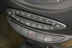 2010款 1.3L 自动 豪华型 5座