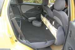 2010款 1.3L 自动 豪华型 5座