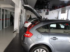 2009款 2.0L 自动 豪华型 天窗版