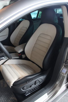 2010款 2.0TSI 风尚版