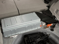 2012款 1.8L CVT 标准版