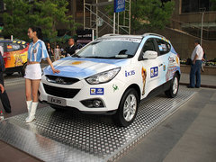 2010款 2.0L 自動 5座新銳版 GL  5座