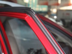 2010款 2.0L 自动 5座新锐版 GL  5座