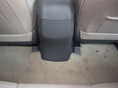 2010款 2.0L 自动 5座新锐版 GL  5座
