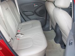 2010款 2.0L 自动 5座新锐版 GL  5座