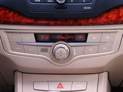 2010款 350S 1.5L 自动 讯达版