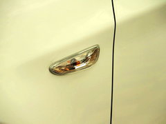 2010款 350S 1.5L 自动 讯达版
