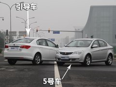 2010款 350S 1.5L 自动 讯达版