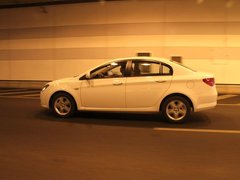 2010款 350S 1.5L 自动 讯达版