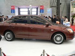 2010款 1.0L MT 标准型