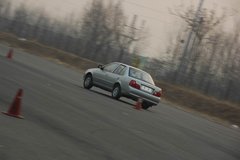 2010款 1.0L MT 标准型
