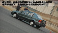 2010款 1.0L MT 标准型