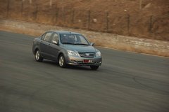 2010款 1.0L MT 标准型