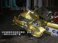 2010款 1.0L MT 标准型