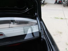 2010款 1.0L MT 标准型