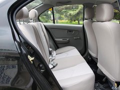 2010款 1.0L MT 标准型
