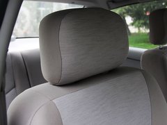 2010款 1.0L MT 标准型