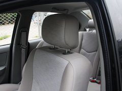 2010款 1.0L MT 标准型