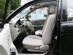 2010款 1.0L MT 标准型