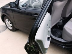 2010款 1.0L MT 标准型