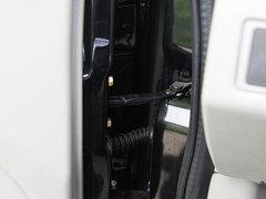 2010款 1.0L MT 标准型