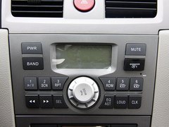 2010款 1.0L MT 标准型