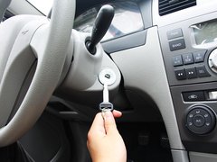 2010款 1.0L MT 标准型