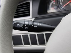 2010款 1.0L MT 标准型