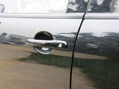 2010款 1.0L MT 标准型