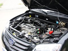 2010款 1.0L MT 标准型