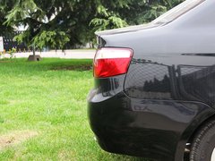 2010款 1.0L MT 标准型