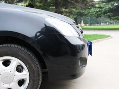 2010款 1.0L MT 标准型