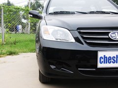 2010款 1.0L MT 标准型