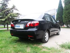 2010款 1.0L MT 标准型