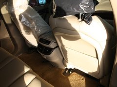2010款 3.7L 自动 标准版 7座