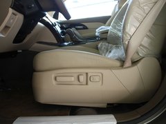2010款 3.7L 自动 标准版 7座