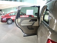 2010款 3.7L 自动 标准版 7座