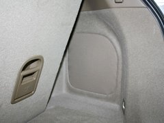2010款 3.7L 自动 标准版 7座
