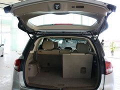 2010款 3.7L 自动 标准版 7座