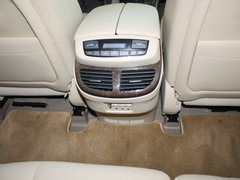 2010款 3.7L 自动 标准版 7座
