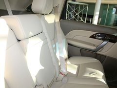 2010款 3.7L 自动 标准版 7座