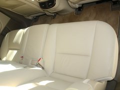 2010款 3.7L 自动 标准版 7座