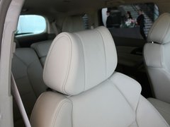 2010款 3.7L 自动 标准版 7座