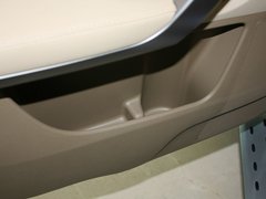 2010款 3.7L 自动 标准版 7座