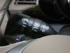2010款 3.7L 自动 标准版 7座