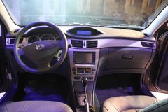 2010款 1.6L 自动 尊雅型