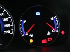 2010款 2.4L 自动 至尊型