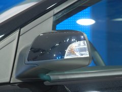2011款 两厢 1.8L 自动 时尚型
