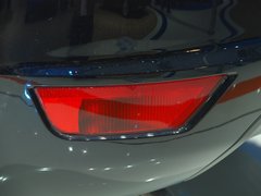 2011款 两厢 1.8L 自动 时尚型